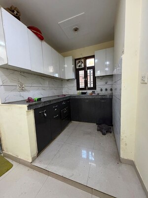 Kitchen in 1 BHK Builder Floor at Dwarka Mor – for Rent