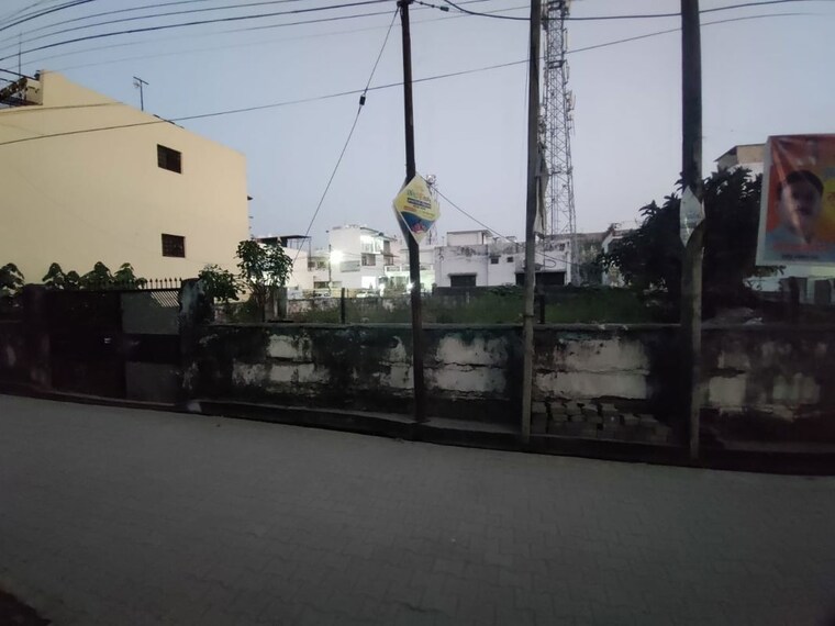 Exterior View, gms road  99 Sq.Yd. Plot In Gms Road Dehradun 9909554