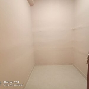 Room in 3 BHK Builder Floor at Greater Kailash – for Rent