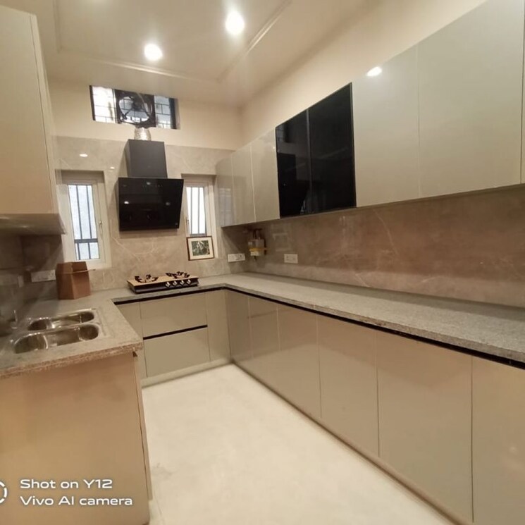 Kitchen, greater kailash 3 Bedroom 1500 Sq.Ft. Builder Floor In Greater Kailash Delhi 9911721