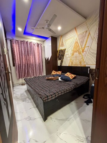 Bedroom in 1 BHK Builder Floor at Dwarka Mor – for Rent