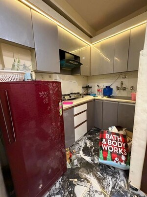 Kitchen in 1 BHK Builder Floor at Dwarka Mor – for Rent