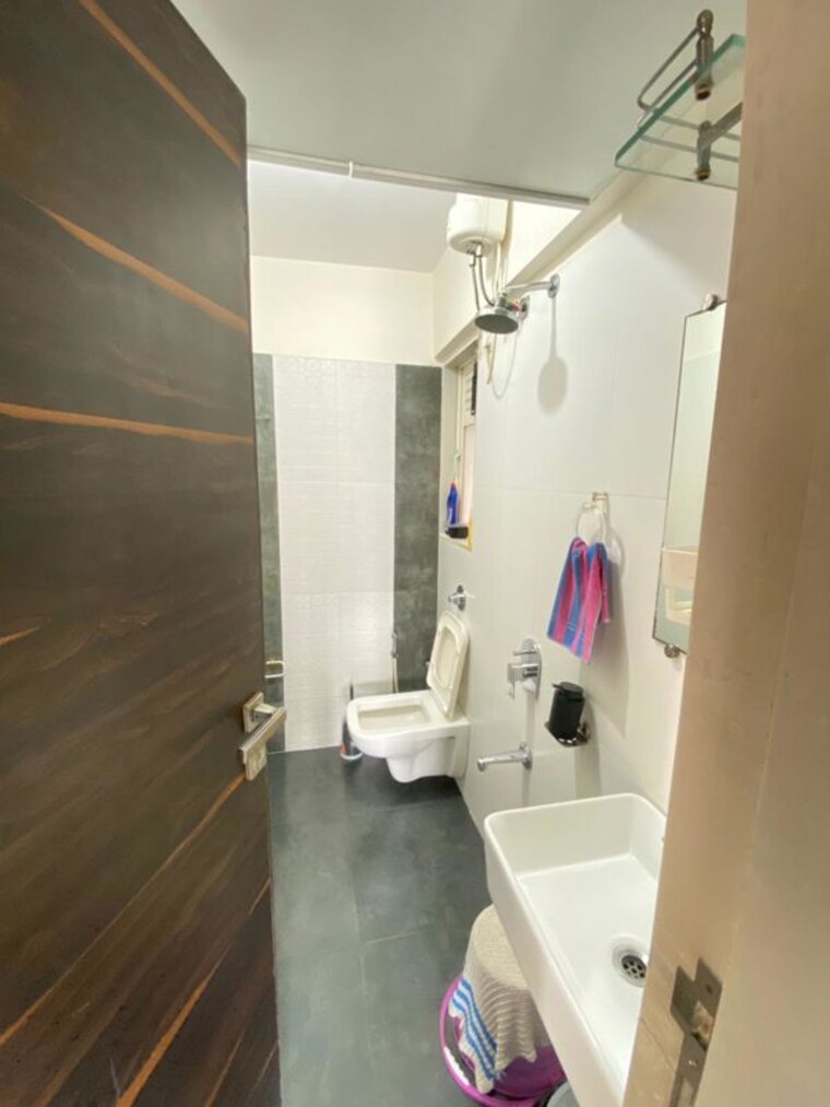 Bathroom, k-raheja-interface-heights 2 Bedroom 750 Sq.Ft. Apartment In Malad West Mumbai 9911726