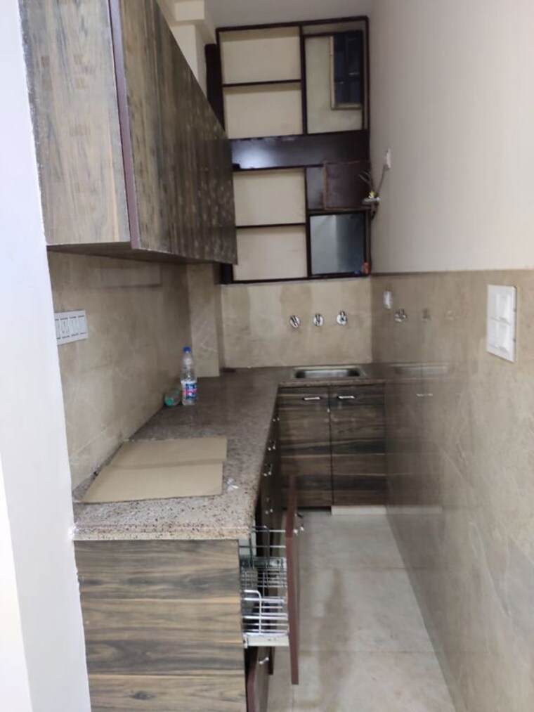 Kitchen, rohini sector 8 1 Bedroom 350 Sq.Ft. Builder Floor In Rohini Sector 8 Delhi 9911744