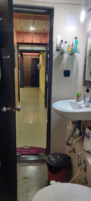Bathroom in  Pg at Goregaon East – for Rent
