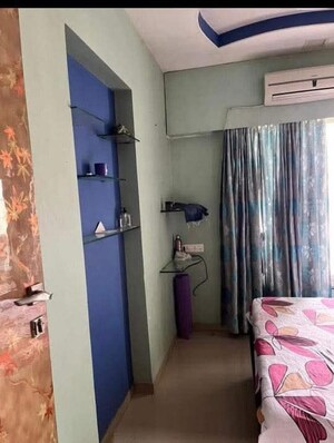 Room in  Pg at Goregaon East – for Rent