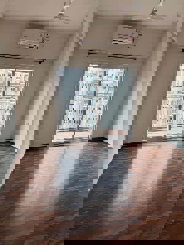 2 BHK Apartment For Rent in Mahaveer Celesse