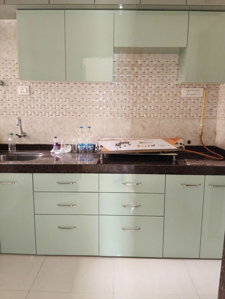 Kitchen, naupada 1 Bedroom 600 Sq.Ft. Apartment In Naupada Thane 9911795