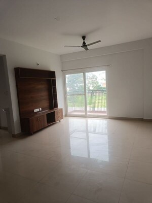 Room in 3 BHK Apartment at Mahaveer Celesse, Hunasamaranahalli – for Rent