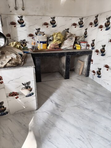 Master Bedroom in 2.5 BHK Independent House at Omicron Iii Greater Noida – for Sale