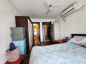 Bedroom in 2 BHK Apartment at Raheja Atlantis, Lower Parel – for Rent