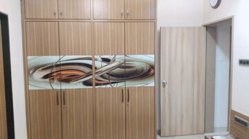 Bathroom in 2 BHK Apartment at Mulund East – for Rent