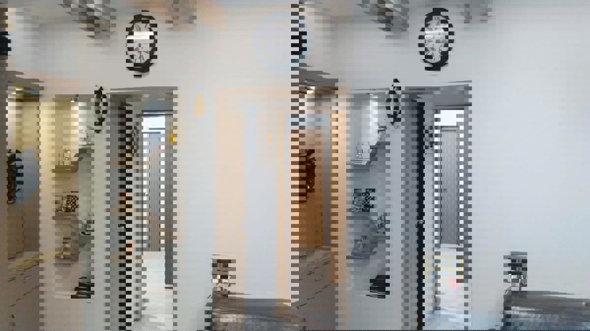 2 BHK Apartment For Rent in Mulund East