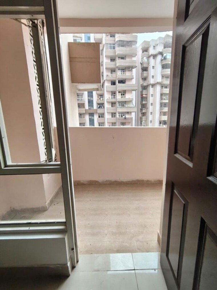 Balcony, supertech-cape-town 2 Bedroom 930 Sq.Ft. Apartment In Sector 74 Noida 9911837