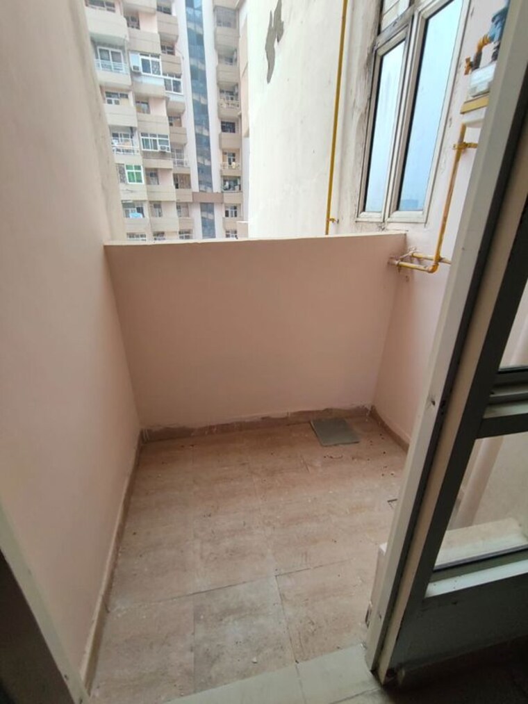 Balcony, supertech-cape-town 2 Bedroom 930 Sq.Ft. Apartment In Sector 74 Noida 9911837