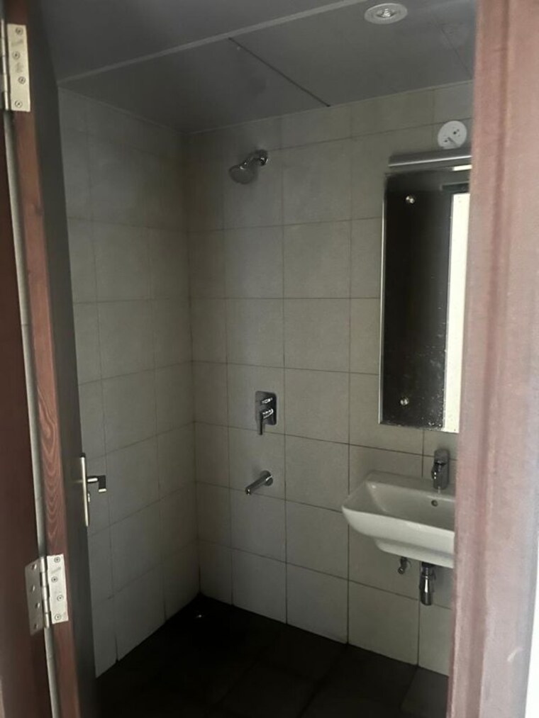 Bathroom, bhartiya-nikoo-homes-phase-2 2 Bedroom 1450 Sq.Ft. Apartment In Thanisandra Main Road Bangalore 9911843