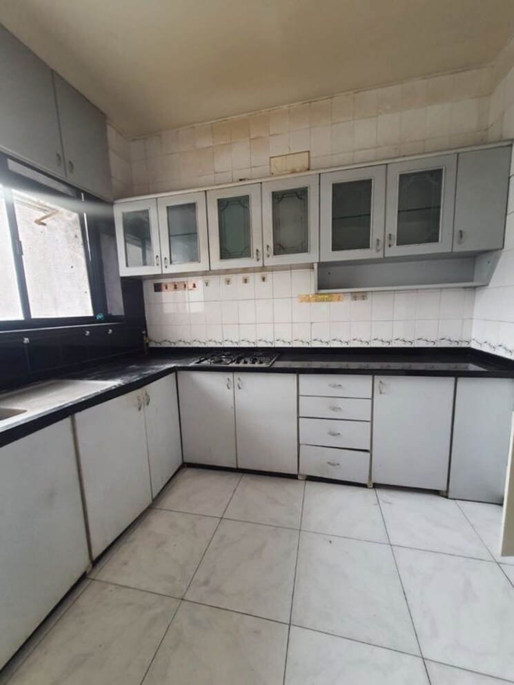 Kitchen, om-utopia 3 Bedroom 1750 Sq.Ft. Penthouse In Wanowrie Pune 9911852