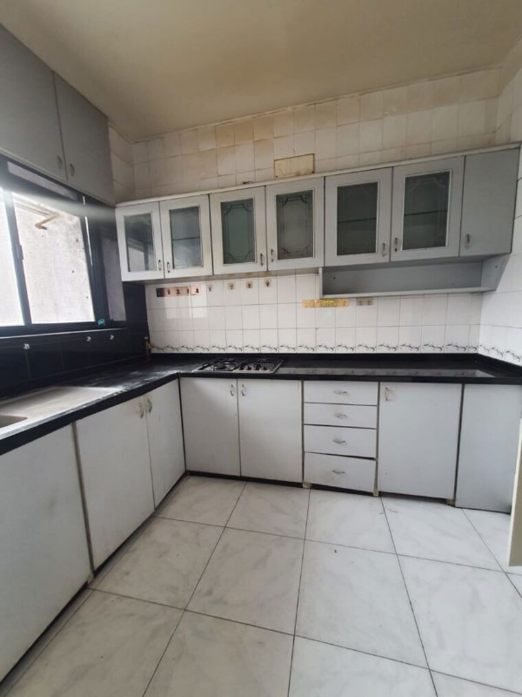 Kitchen, om-utopia 3 Bedroom 1750 Sq.Ft. Penthouse In Wanowrie Pune 9911852