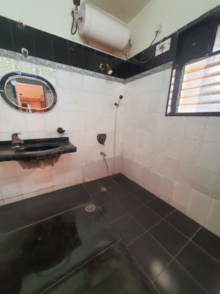 Kitchen, om-utopia 3 Bedroom 1750 Sq.Ft. Penthouse In Wanowrie Pune 9911852