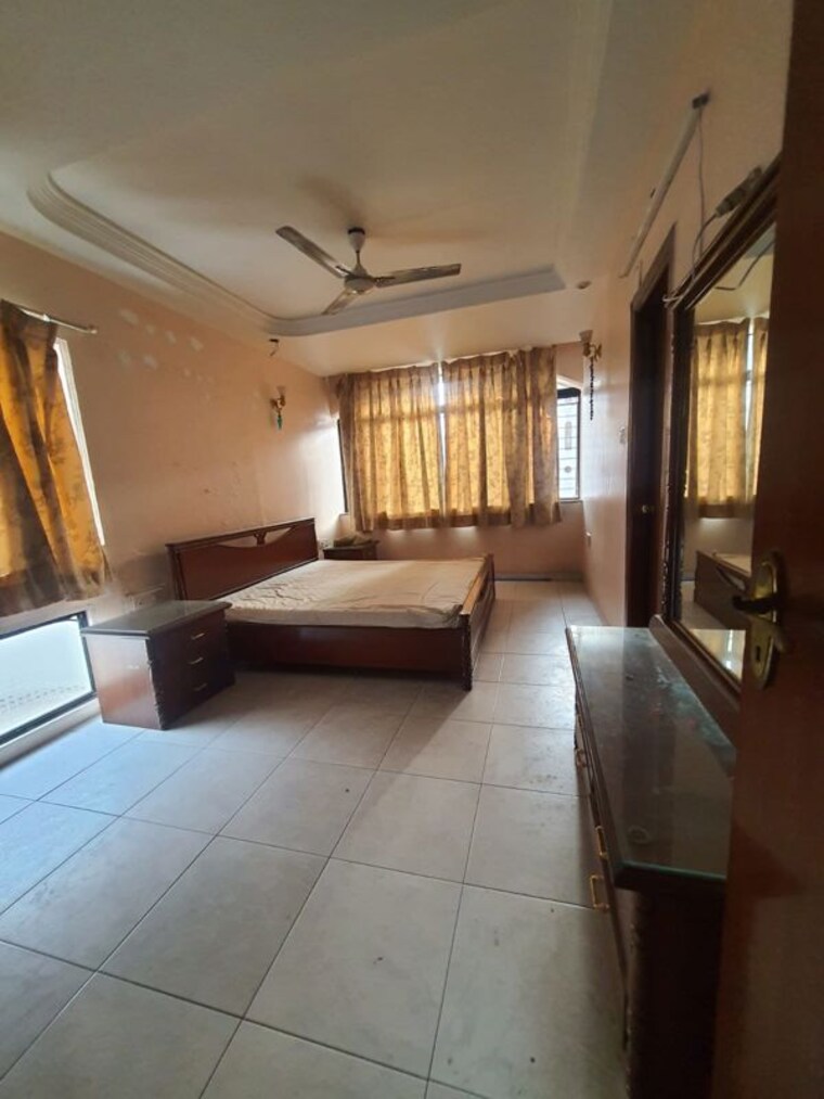 Living Room, om-utopia 3 Bedroom 1750 Sq.Ft. Penthouse In Wanowrie Pune 9911852