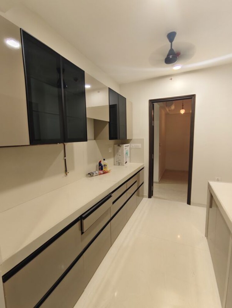 Kitchen, kalpataru-mugnus 3 Bedroom 1197 Sq.Ft. Apartment In Bandra East Mumbai 9911860