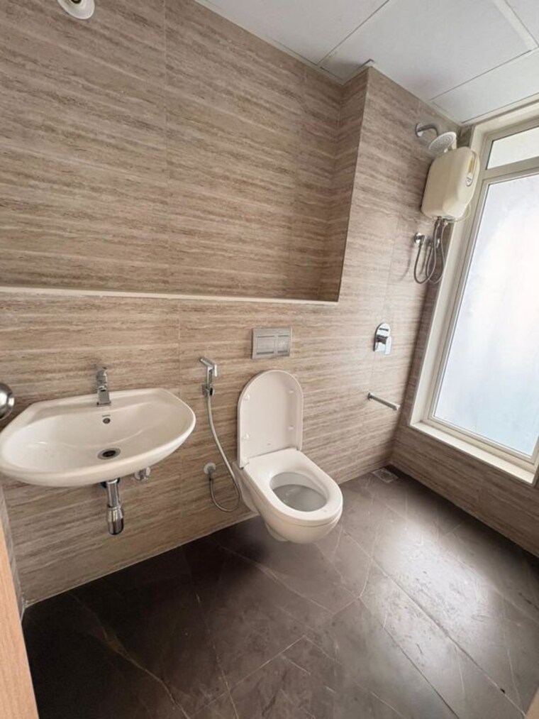 Bathroom, lodha-codename-premier 2 Bedroom 572 Sq.Ft. Apartment In Dombivli East Thane 9911943