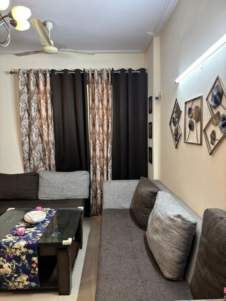 Bedroom, supertech-34-pavilion 3 Bedroom 1295 Sq.Ft. Apartment In Sector 34 Noida 9911946