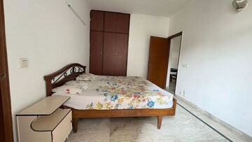 Bedroom in 4 BHK Apartment at Suncity Heights, Sector 54 – for Rent