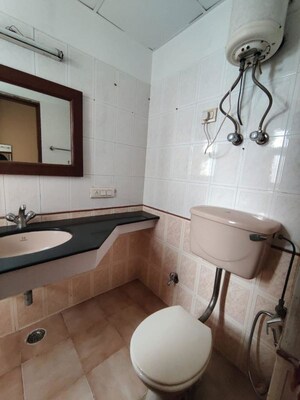 Kitchen in 4 BHK Apartment at Suncity Heights, Sector 54 – for Rent