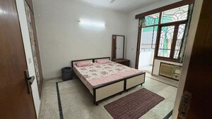 Bedroom in 4 BHK Apartment at Suncity Heights, Sector 54 – for Rent