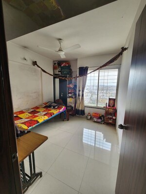 2 BHK Apartment For Sale in V Satav Mayuri Sunrise, Wagholi