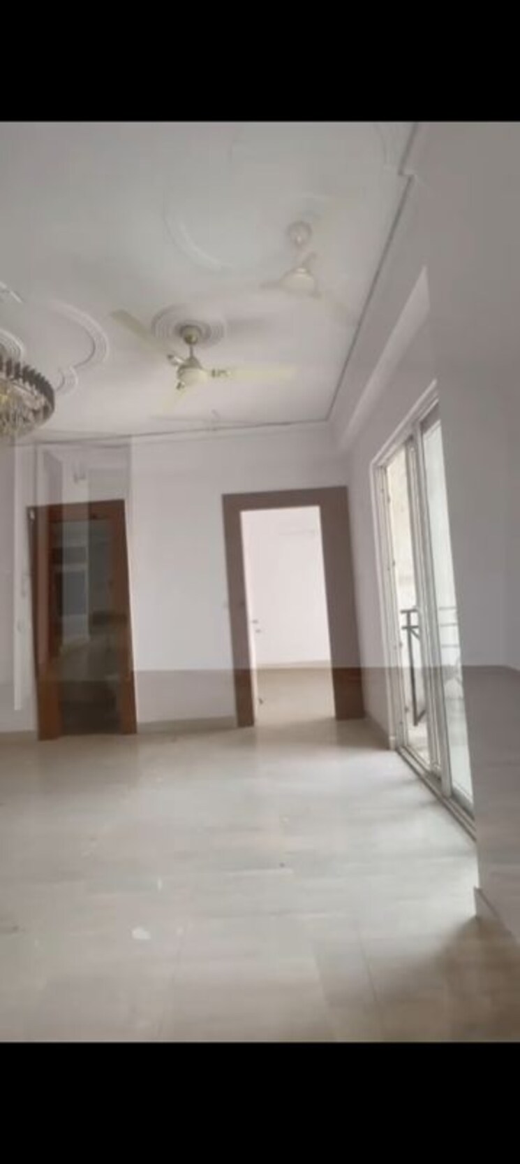 Room, express-garden 2 Bedroom 1025 Sq.Ft. Apartment In Vaibhav Khand Ghaziabad 9912009