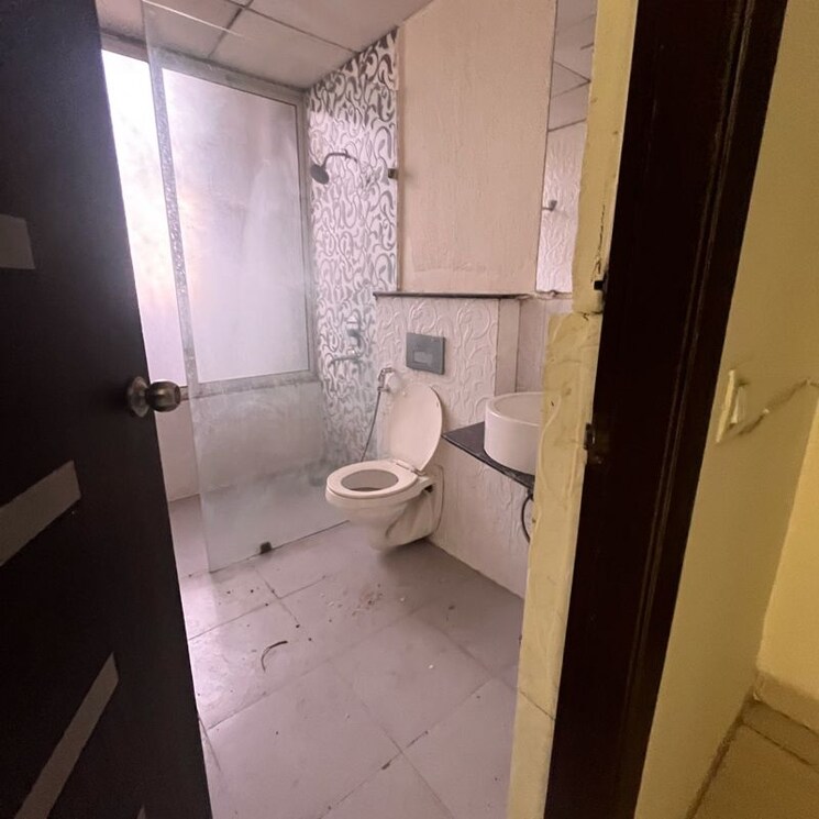 Kitchen, gaur-saundaryam 3 Bedroom 1595 Sq.Ft. Apartment In Haibatpur Greater Noida 9896361