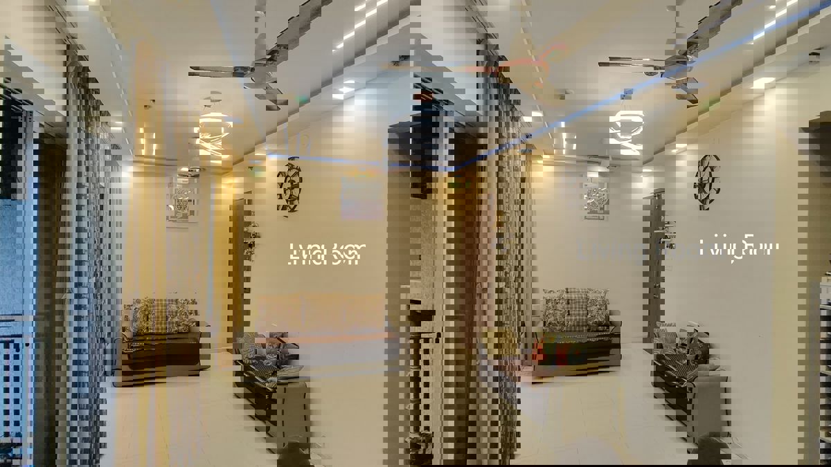 2 BHK + Pooja Room Apartment For Rent in 5 Star Royal Grande