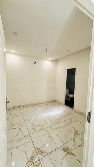 Room in 4 BHK Penthouse at Fortune Regalia Towers, Dhakoli – for Sale