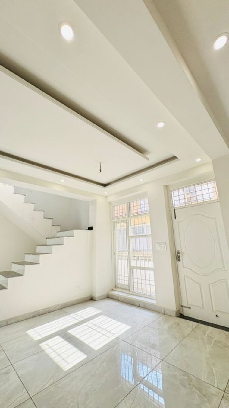 undefined, fortune-regalia-towers 4 Bedroom 3107 Sq.Ft. Penthouse In Dhakoli Zirakpur 9912060