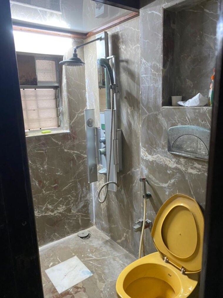 Bathroom, juhu-scheme 6 Bedroom 6300 Sq.Ft. Villa In Juhu Mumbai 9912085