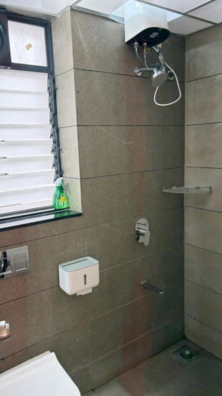 Bathroom, rama-metro-life-maxima-residences 2 Bedroom 782 Sq.Ft. Apartment In Tathawade Pune 9912094