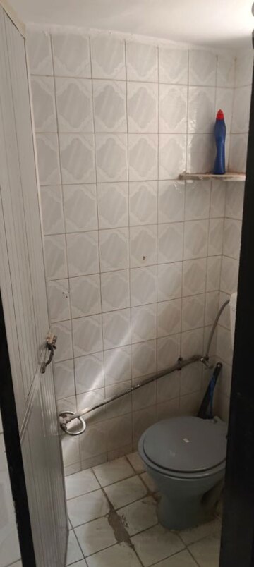 Bathroom in 1 BHK Independent House at Vanita Chs Vartak Nagar, Vartak Nagar – for Rent