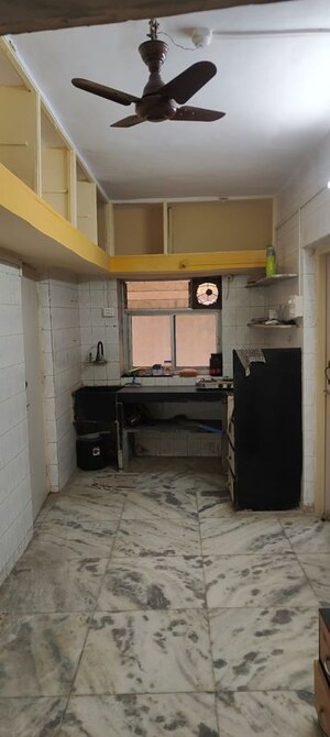 Kitchen in 1 BHK Independent House at Vanita Chs Vartak Nagar, Vartak Nagar – for Rent