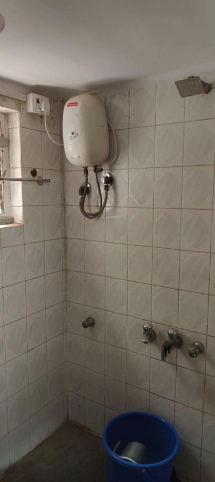 Bathroom, vanita-chs-vartak-nagar 1 Bedroom 600 Sq.Ft. Independent House In Vartak Nagar Thane 9912106