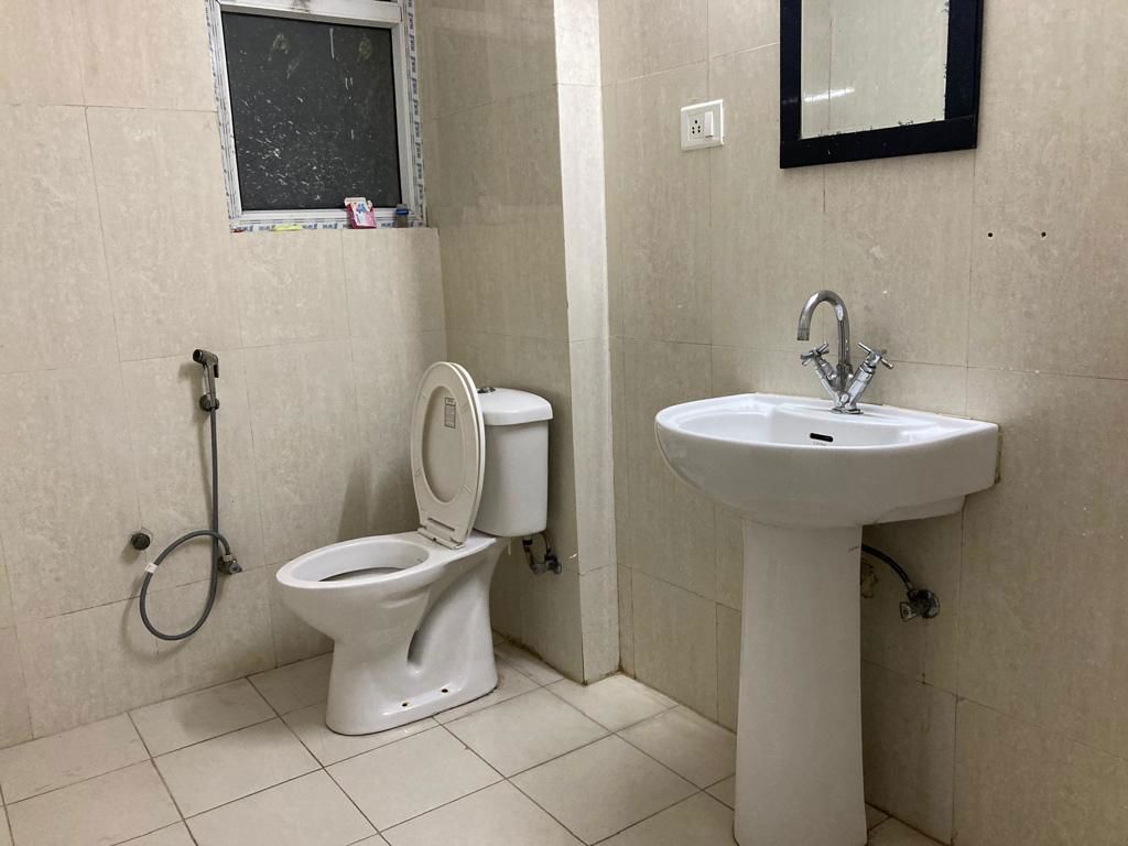 1 Rk  325 Sq.Ft. Builder Floor in RWA Apartments Sector 39