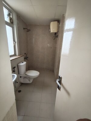Bathroom in 3 BHK Apartment at Jaypee Greens Kosmos, Sector 134 – for Rent