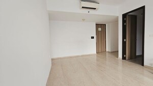 Room in 2 BHK Apartment at Lodha The Park, Worli – for Rent