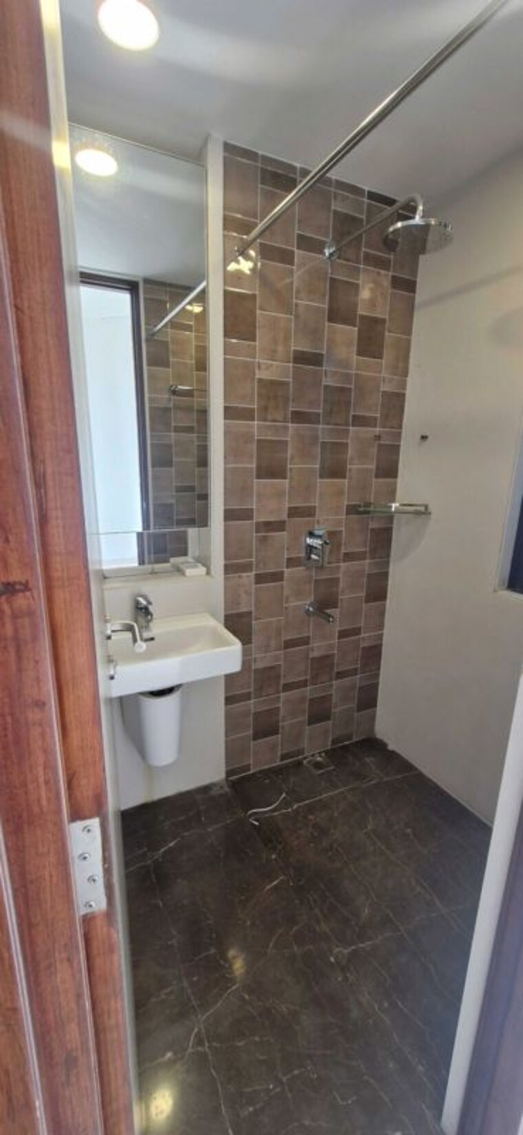 Bathroom, lodha-the-park 2 Bedroom 1433 Sq.Ft. Apartment In Worli Mumbai 9912132