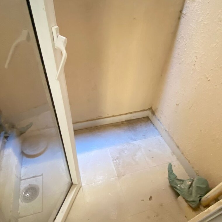 Bathroom, signature-orchard-avenue-2 2 Bedroom 666 Sq.Ft. Apartment In Hayatpur Gurgaon 9912186