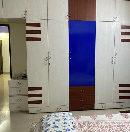 2 BHK + Servant Room Apartment For Rent in Pyramid Elite