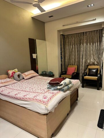 Bedroom in 4 BHK Apartment at Sheth Vasant Lawns, Laxmi Nagar – for Sale