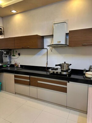 Kitchen in 4 BHK Apartment at Sheth Vasant Lawns, Laxmi Nagar – for Sale