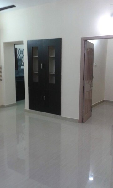 Room in 2 BHK Apartment at Pallavaram – for Sale